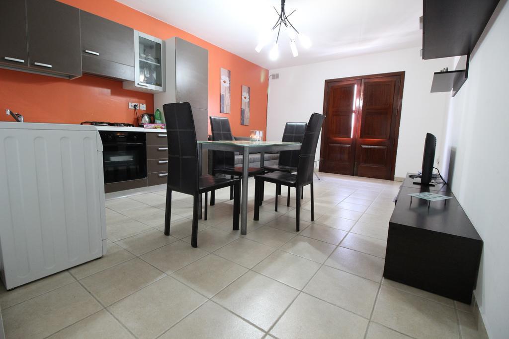 Magdalena Court Apartments Msida Pokój zdjęcie